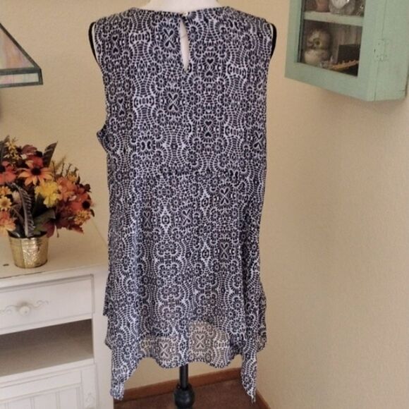 Fever Layered Top  - Picture 5 of 10